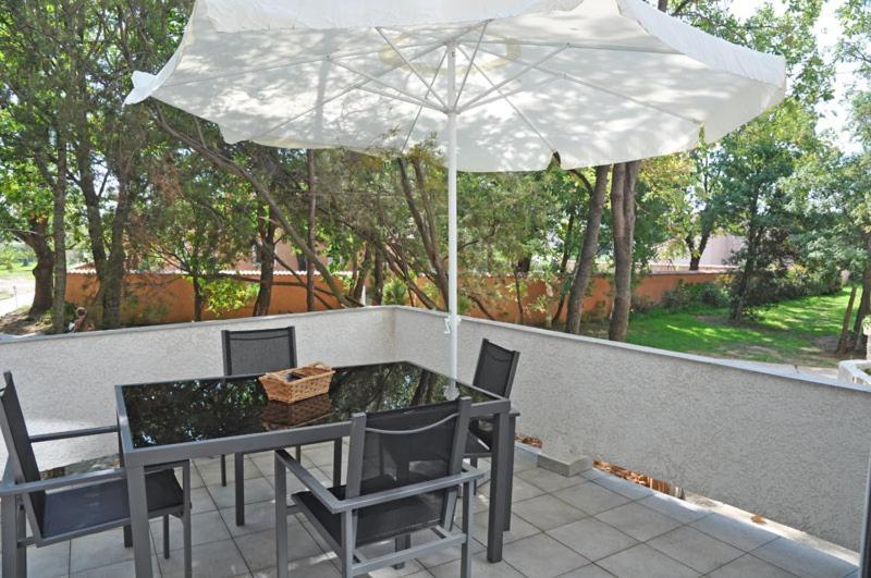 Residence De Tourisme Le Clos Des Vendanges Moriani Plage Exterior photo